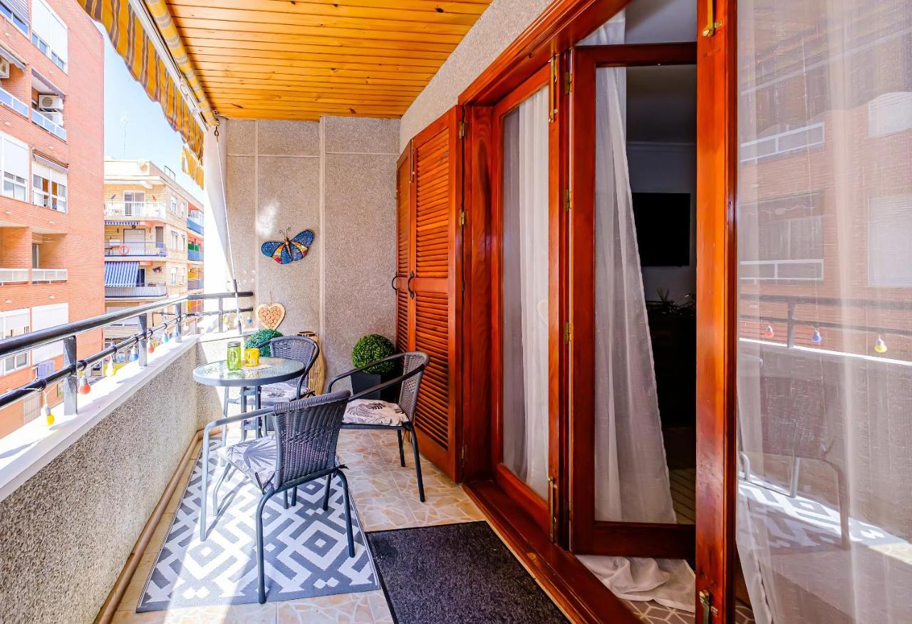 Apartament Alexandro'S Διαμέρισμα Τορεβιέχα Εξωτερικό φωτογραφία