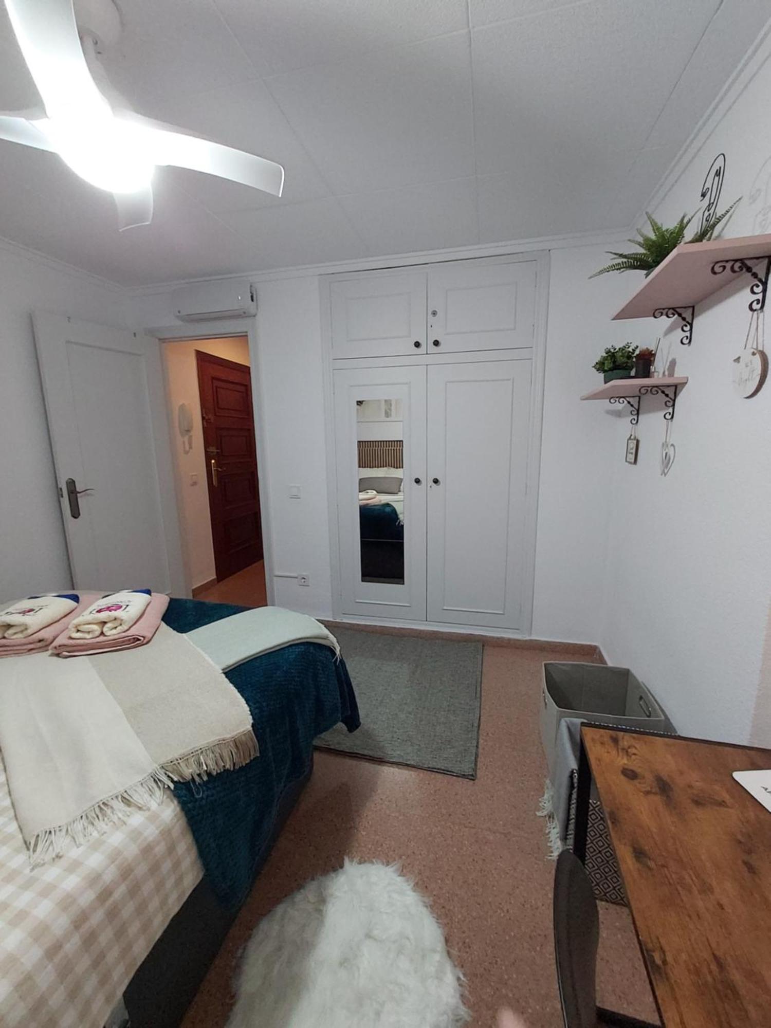 Apartament Alexandro'S Διαμέρισμα Τορεβιέχα Εξωτερικό φωτογραφία
