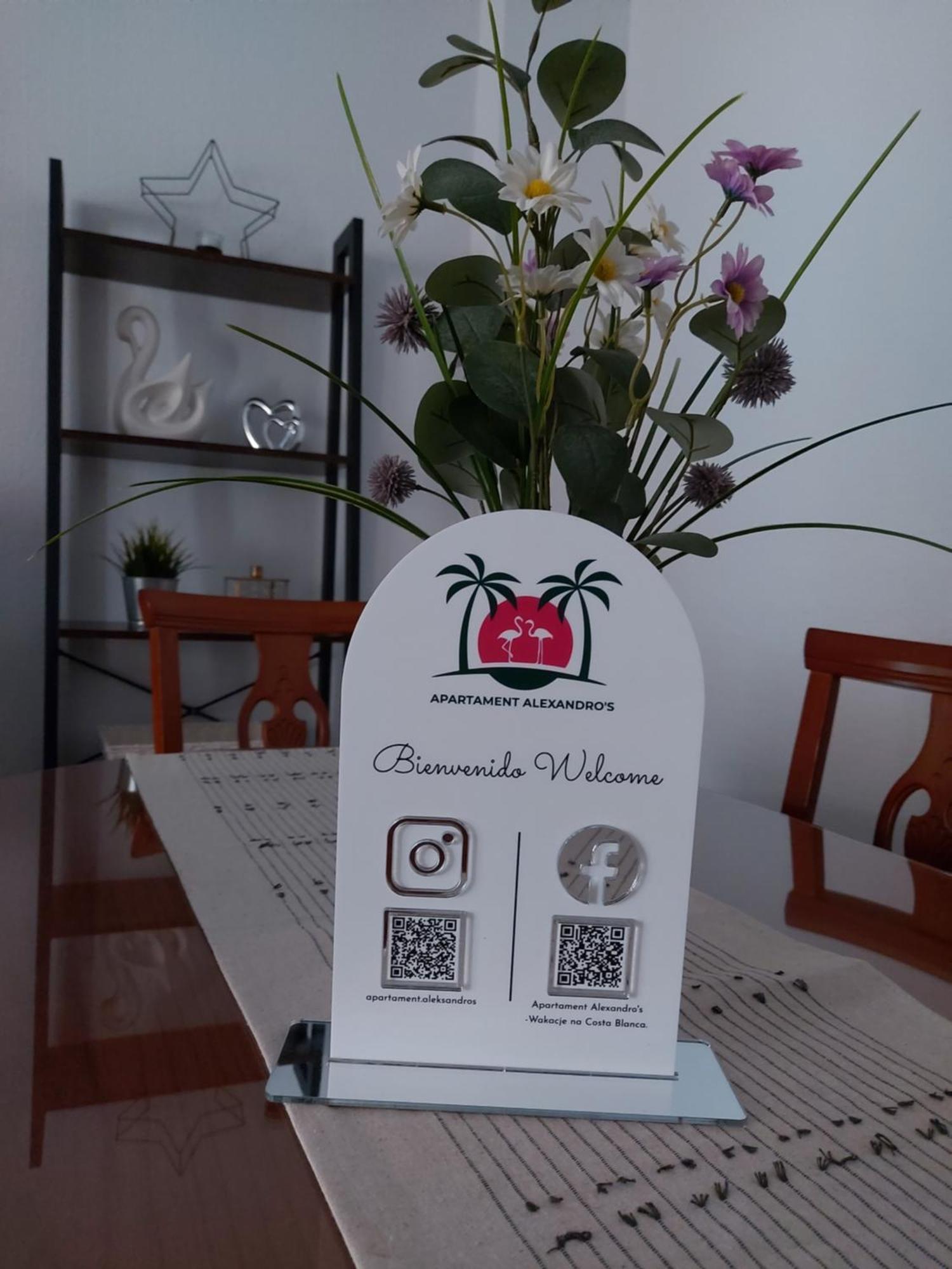 Apartament Alexandro'S Διαμέρισμα Τορεβιέχα Εξωτερικό φωτογραφία