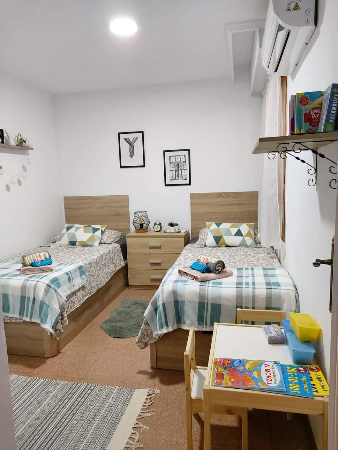 Apartament Alexandro'S Διαμέρισμα Τορεβιέχα Εξωτερικό φωτογραφία