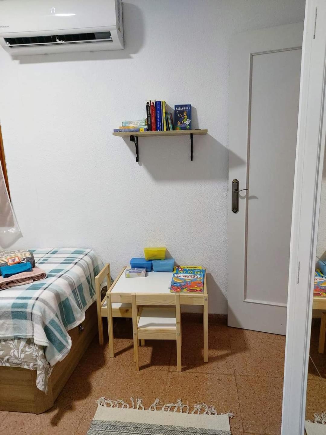 Apartament Alexandro'S Διαμέρισμα Τορεβιέχα Εξωτερικό φωτογραφία